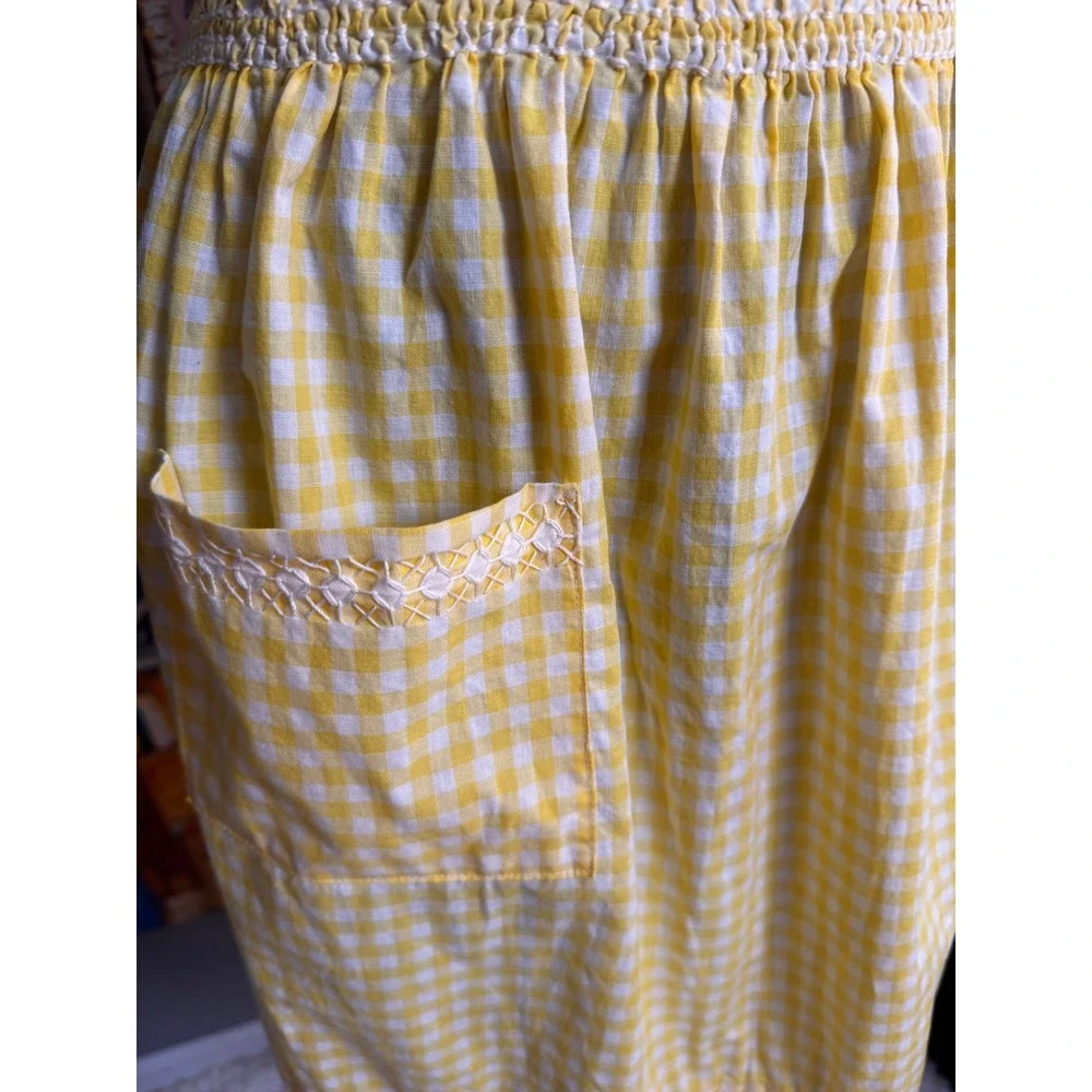 Vintage Yellow Gingham Half Apron White Chicken Scratch Embroidery Pocket Tie